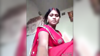 Paki XXX webcam model teases sex-hungry male with her big breasts | XXX Video on AllSex.XXX