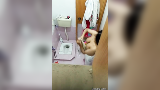 Hungry for sex dude XXX records his Paki stepsister in the shower | XXX Video on AllSex.XXX