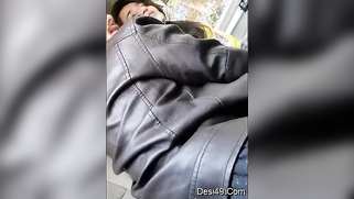 Paki girlfriend agrees to have XXX oral sex to a lover in the car | XXX Video on AllSex.XXX