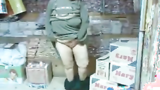 Paki arab hijab mature aunty flash her ass in the village shop | XXX Video on AllSex.XXX