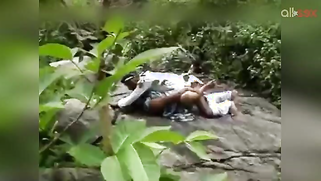 Man bonks Indian MILF's cherry being filmed by voyeur in the forest | XXX Video on AllSex.XXX