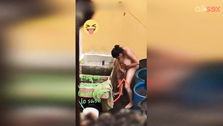 Horny Desi aunty fingering hairy pussy while bathing in a outdoor | XXX Video on AllSex.XXX
