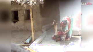 Desi slut washes clothes and flashes big boobs in outdoor XXX video | XXX Video on AllSex.XXX