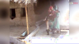 Desi slut washes clothes and flashes big boobs in outdoor XXX video | XXX Video on AllSex.XXX