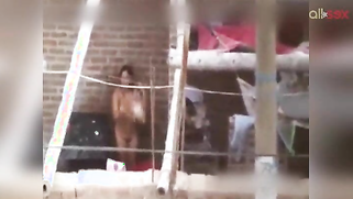 My lovely incredibly horny Desi girl bathing outdoor on hidden cam video | XXX Video on AllSex.XXX