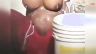 Outdoor bathing sexy Desi aunty beauty rubs her pussy under water | XXX Video on AllSex.XXX