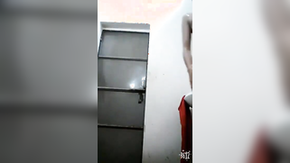 Amazing Desi girl washes herself in the nude in front of the camera | XXX Video on AllSex.XXX