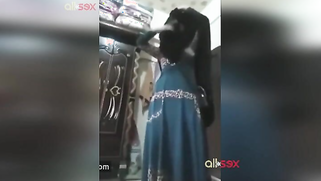 Indian MILF is nervous because of camera while getting completely nude | XXX Video on AllSex.XXX