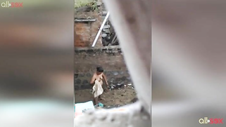 Fatty Desi housewife changes but neighbor manages to film her naked | XXX Video on AllSex.XXX