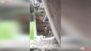 Fatty Desi housewife changes but neighbor manages to film her naked | XXX Video on AllSex.XXX