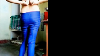 Amateur Indian model boasting about hot tits and fingers the snatch | XXX Video on AllSex.XXX