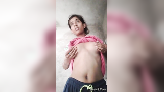 Tempting young Indian woman flaunts tits and unshaved vagina for BF | XXX Video on AllSex.XXX
