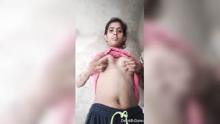Tempting young Indian woman flaunts tits and unshaved vagina for BF | XXX Video on AllSex.XXX