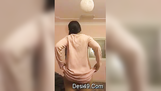 Slow striptease is the best way for XXX model to spend time in bath | XXX Video on AllSex.XXX