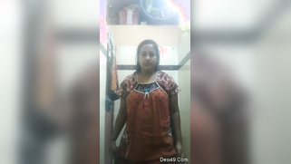 XXX aunty takes her cherry and boobs to light in amateur Indian video | XXX Video on AllSex.XXX