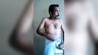 Webcam sex video of fatty Desi mom with juicy twins and her lover | XXX Video on AllSex.XXX