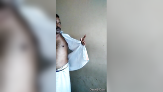 Webcam sex video of fatty Desi mom with juicy twins and her lover | XXX Video on AllSex.XXX