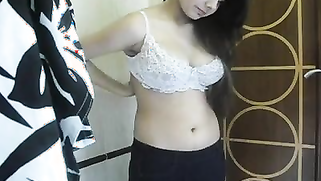 Desi girl feels a little bit shy posing on camera but still gets naked | XXX Video on AllSex.XXX