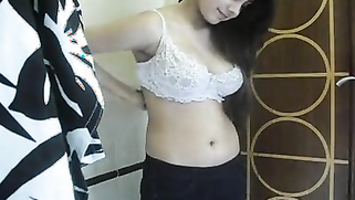 Desi girl feels a little bit shy posing on camera but still gets naked | XXX Video on AllSex.XXX