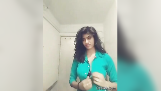 Indian teen unbuttons green shirt and takes it off just like her bra | XXX Video on AllSex.XXX