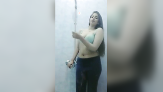 Self-isolated Desi charmer boosts men's mood by the solo porn video | XXX Video on AllSex.XXX