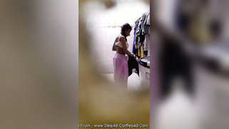 Tenant spies on pig-tailed Desi roommate filming amateur porn video | XXX Video on AllSex.XXX