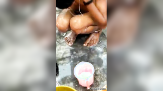 Aspiring pornographer films the skinny Desi neighbor washing body | XXX Video on AllSex.XXX