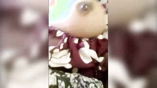 Boyfriend films porn video of the Desi woman playing with nipples | XXX Video on AllSex.XXX