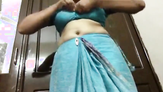 Desi housewife takes off blue dress to brag about her porn treasures | XXX Video on AllSex.XXX