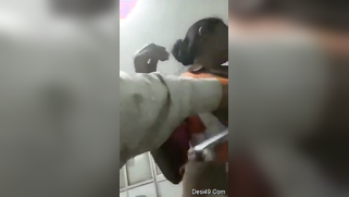 Jobless Desi woman comes to the office manager who wants a porn bonus | XXX Video on AllSex.XXX