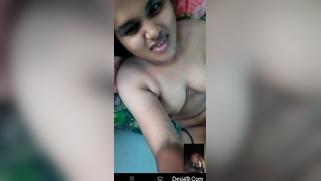 Adorable Desi college girl films a porn video at every opportunity | XXX Video on AllSex.XXX