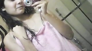 Charming Desi wife takes porn pictures of herself to send to lover | XXX Video on AllSex.XXX