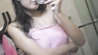 Charming Desi wife takes porn pictures of herself to send to lover | XXX Video on AllSex.XXX