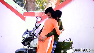 Guy thinks he is better than any porn actor so he will fuck Desi woman | XXX Video on AllSex.XXX