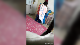 Neighbor and Desi woman have time to enjoy porn fun while hubby is at work | XXX Video on AllSex.XXX