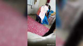 Neighbor and Desi woman have time to enjoy porn fun while hubby is at work | XXX Video on AllSex.XXX