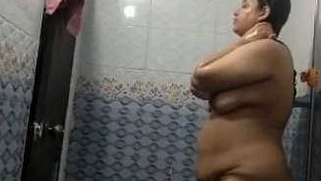 Fatty Desi woman's roomie sets hidden camera to film shower porn video | XXX Video on AllSex.XXX