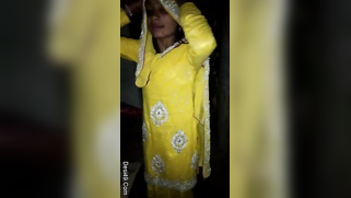 Shy Desi dancer still flashes pussy in the amateur porn video | XXX Video on AllSex.XXX