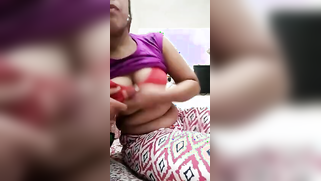 Desi female shows beautiful tits to prove that she is a porn queen | XXX Video on AllSex.XXX