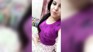 Desi female shows beautiful tits to prove that she is a porn queen | XXX Video on AllSex.XXX