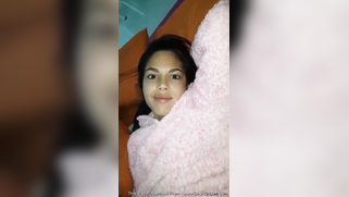 People can check out Desi girl's pussy even though porn video is short | XXX Video on AllSex.XXX