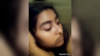 Cute Desi chick is a kind of porn babe addicted to dancing and fingering