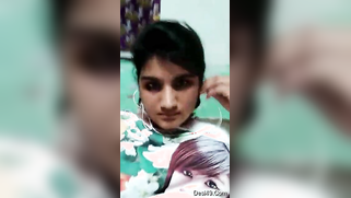 Cameraguy finally convinces the Desi girlfriend to show some porn things | XXX Video on AllSex.XXX