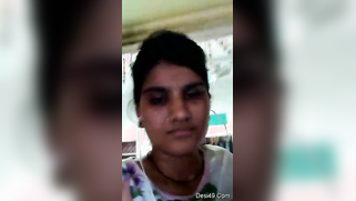 Cameraguy finally convinces the Desi girlfriend to show some porn things | XXX Video on AllSex.XXX