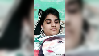 Cameraguy finally convinces the Desi girlfriend to show some porn things | XXX Video on AllSex.XXX