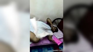 Naked Desi girl is too shy to act in porn video but lover won't give up | XXX Video on AllSex.XXX