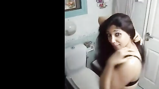 Desi model secludes herself in the bathroom for naked porn video | XXX Video on AllSex.XXX