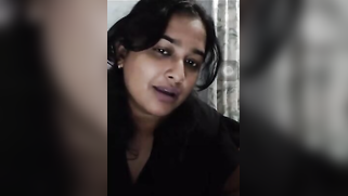 Married Desi bitch gladdens lover sending to him solo porn video | XXX Video on AllSex.XXX