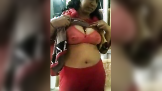 Woman brings the boss porn happiness showing Desi tits and vagina | XXX Video on AllSex.XXX