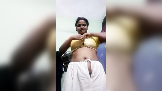 Husband doesn't satisfy Desi woman and she takes porn revenge on him | XXX Video on AllSex.XXX